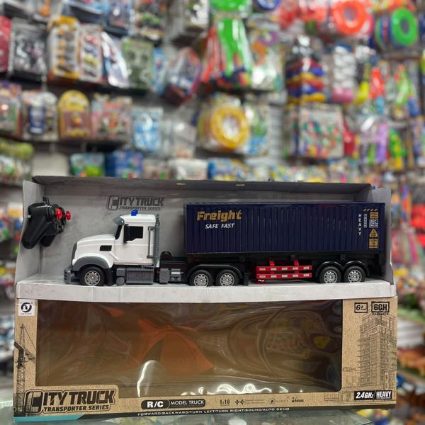 Tractomula a control remoto City Truck