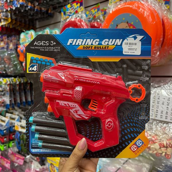 Pistola de dardos de espuma