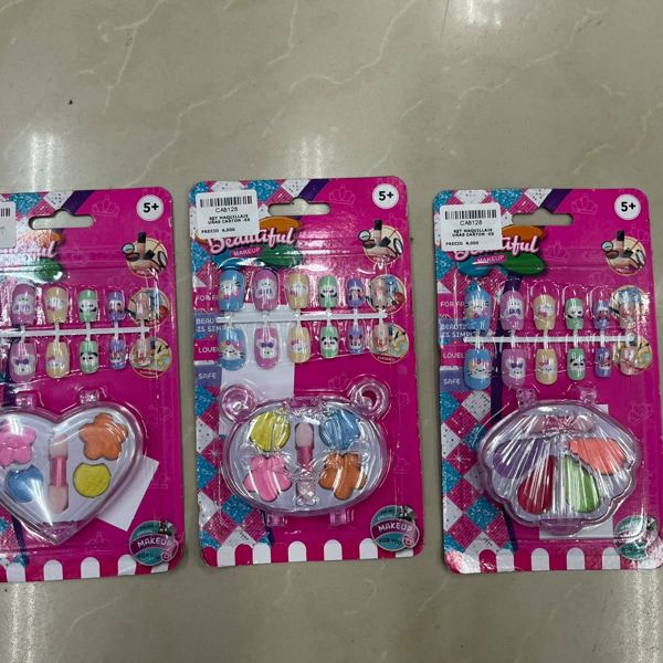Set de uñas postizas infantiles