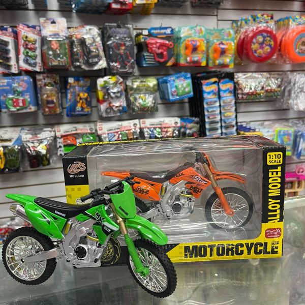 Moto de motocross a escala verde